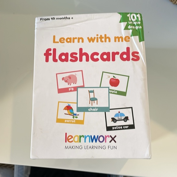 Infant/toddler flash cards & egg matching shape carton - Picture 5 of 9